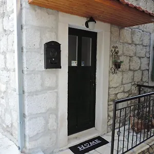 https://apartments-lana-split.splithotels.org